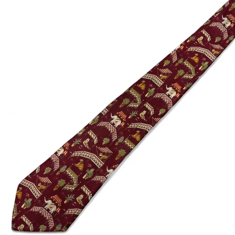 Men’s Vintage Salvatore Ferragamo Burgundy Elephant Pattern Tie